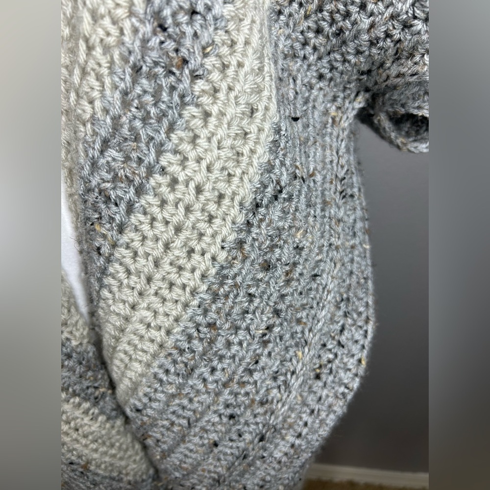 Womens Handmade Boho Crochet Coastal Cowgirl Neutral Cardigan O/S Beige Gray - Picture 3 of 9